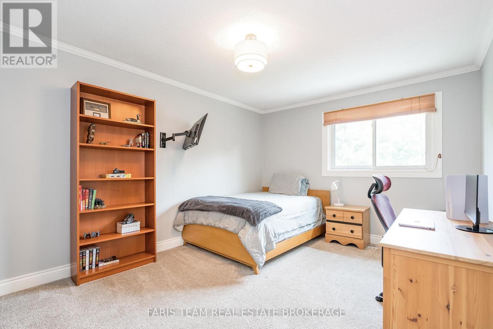68 Marilyn Street, Caledon, Ontario  L7C 1H5 - Photo 23 - W12440446