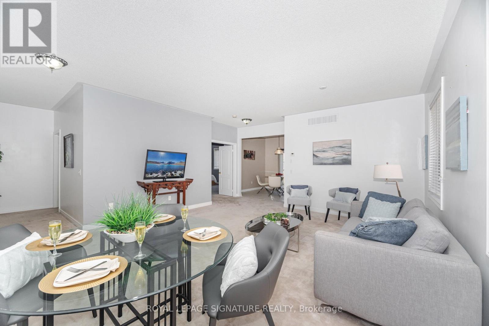 10 Banks Drive, Brampton, Ontario  L6P 1C7 - Photo 11 - W12440460