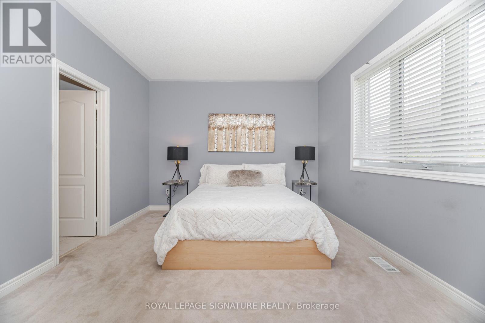 10 Banks Drive, Brampton, Ontario  L6P 1C7 - Photo 19 - W12440460