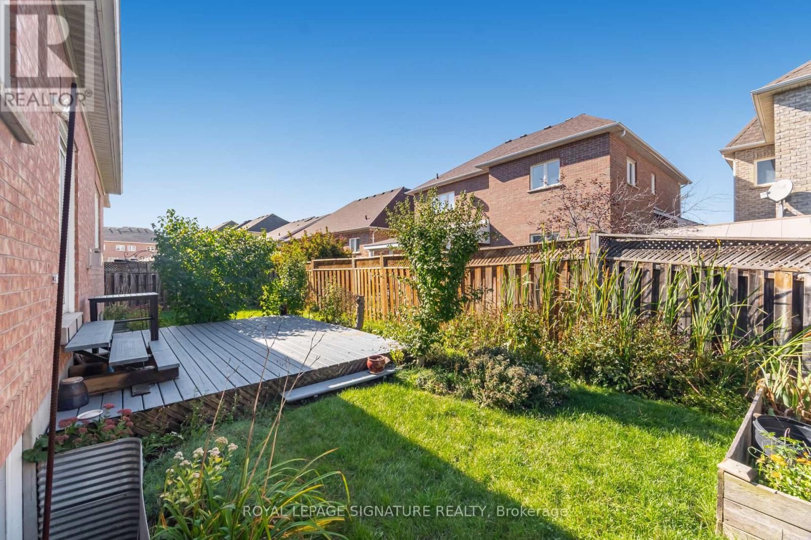10 Banks Drive, Brampton, Ontario  L6P 1C7 - Photo 33 - W12440460