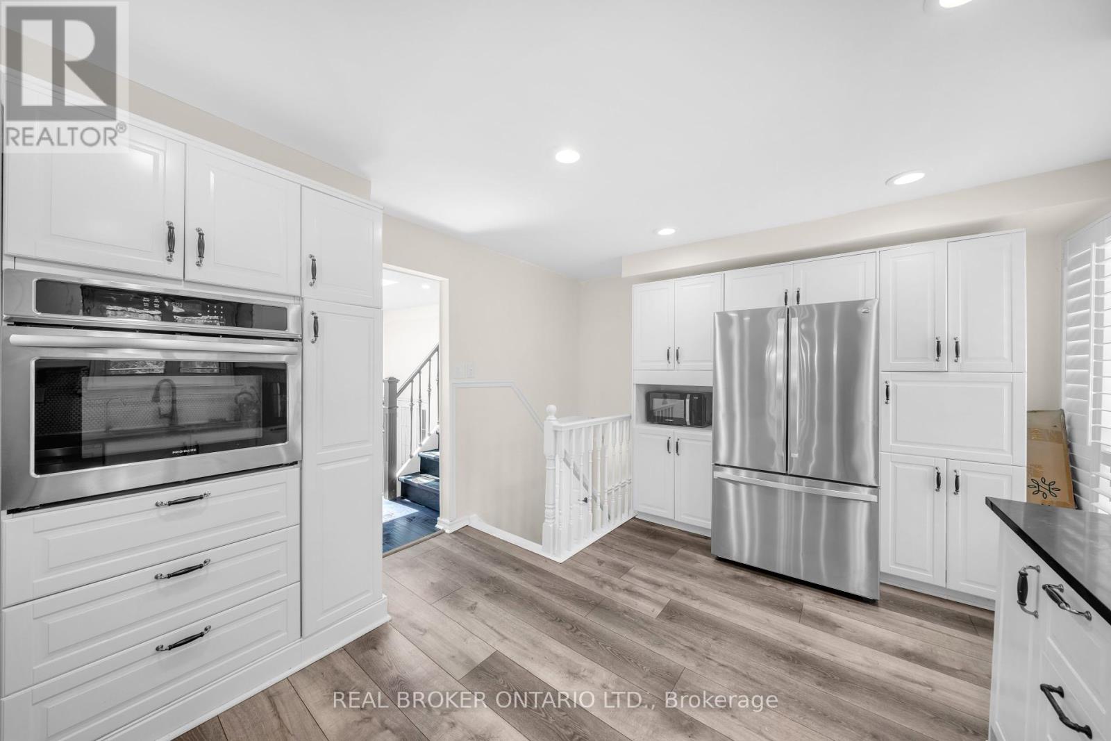 5 Orsi Road, Caledon, Ontario  L7C 1K9 - Photo 11 - W12440471