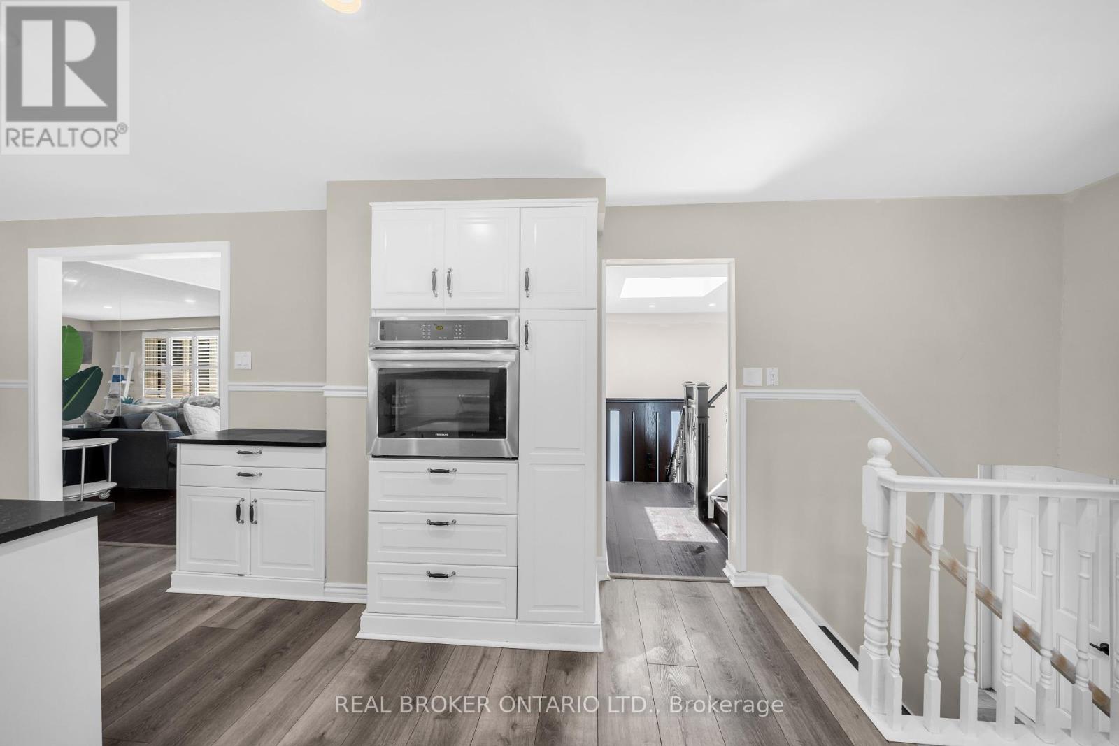 5 Orsi Road, Caledon, Ontario  L7C 1K9 - Photo 14 - W12440471