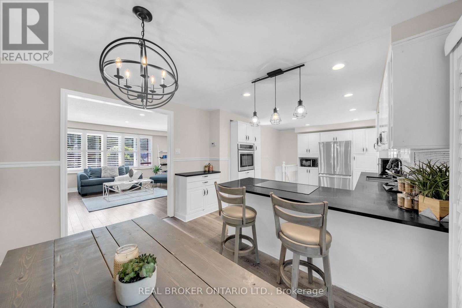 5 Orsi Road, Caledon, Ontario  L7C 1K9 - Photo 15 - W12440471