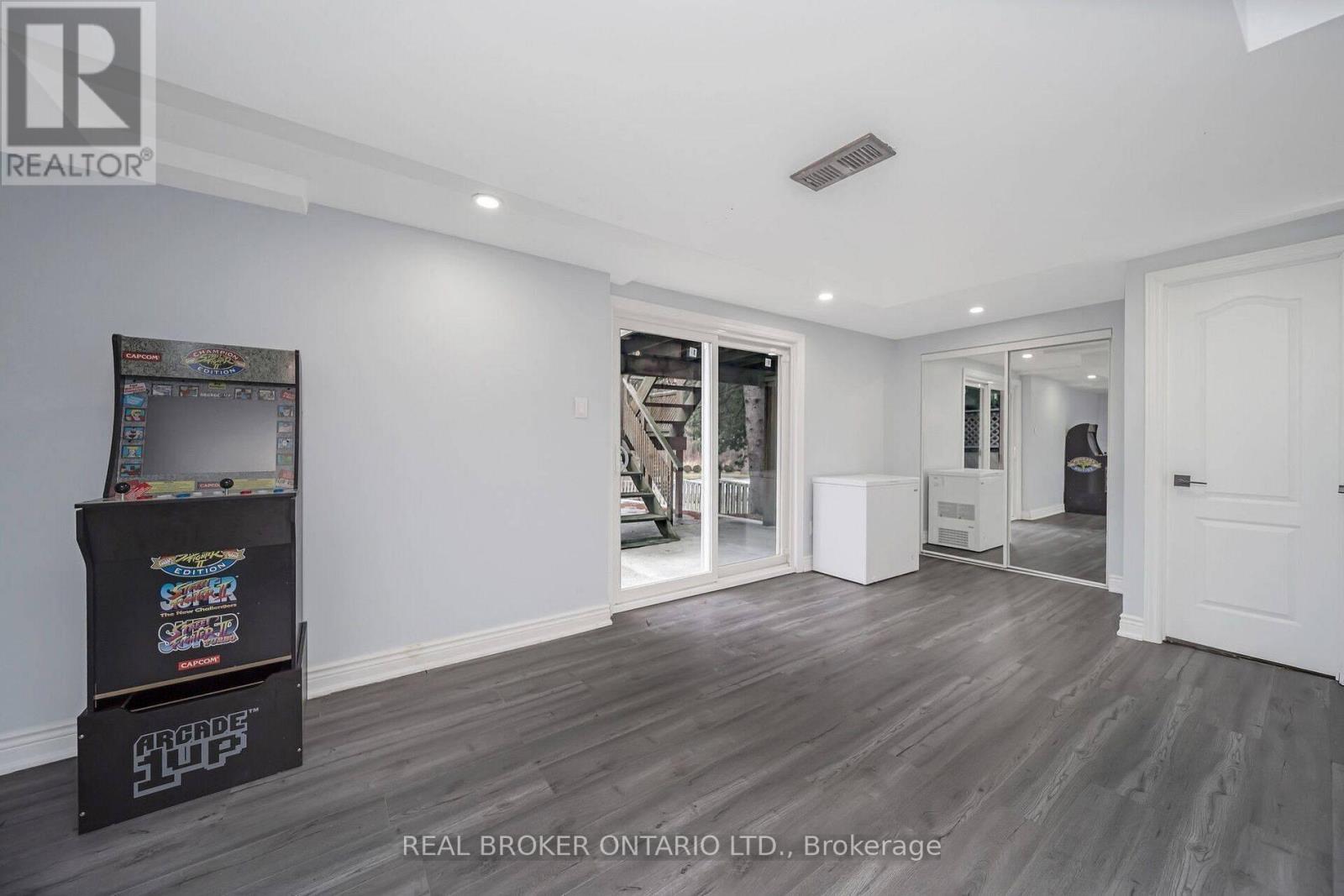 5 Orsi Road, Caledon, Ontario  L7C 1K9 - Photo 37 - W12440471