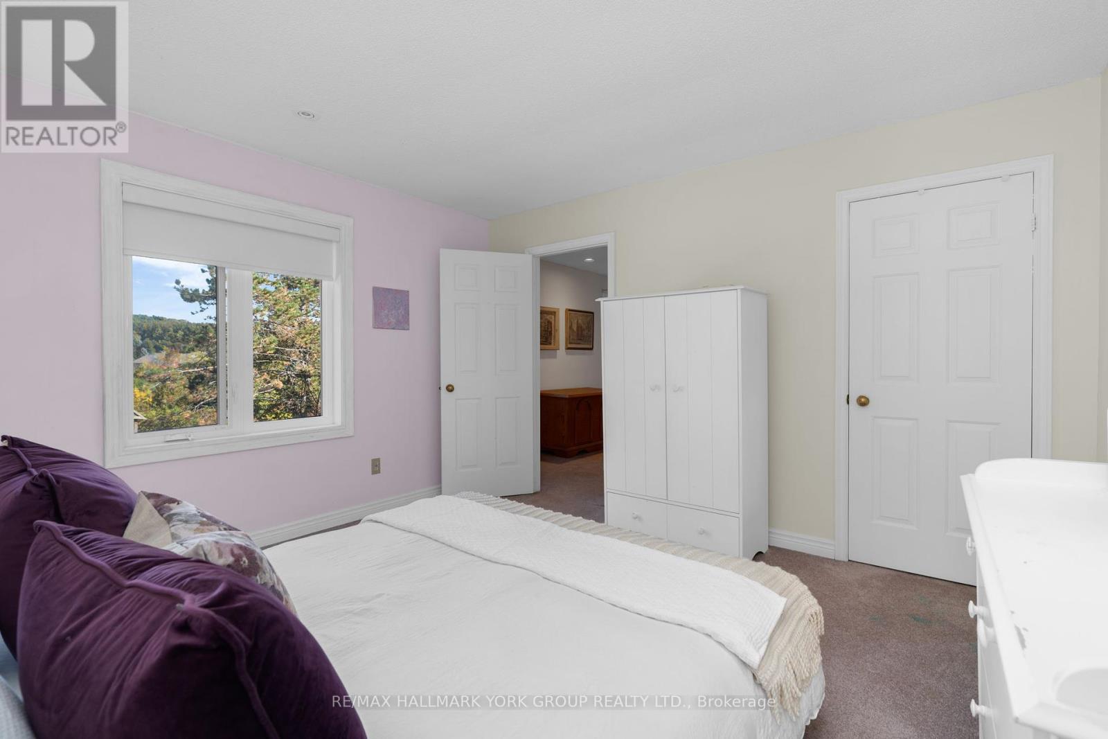 33 Matson Drive, Caledon, Ontario  L7E 0A9 - Photo 17 - W12440479