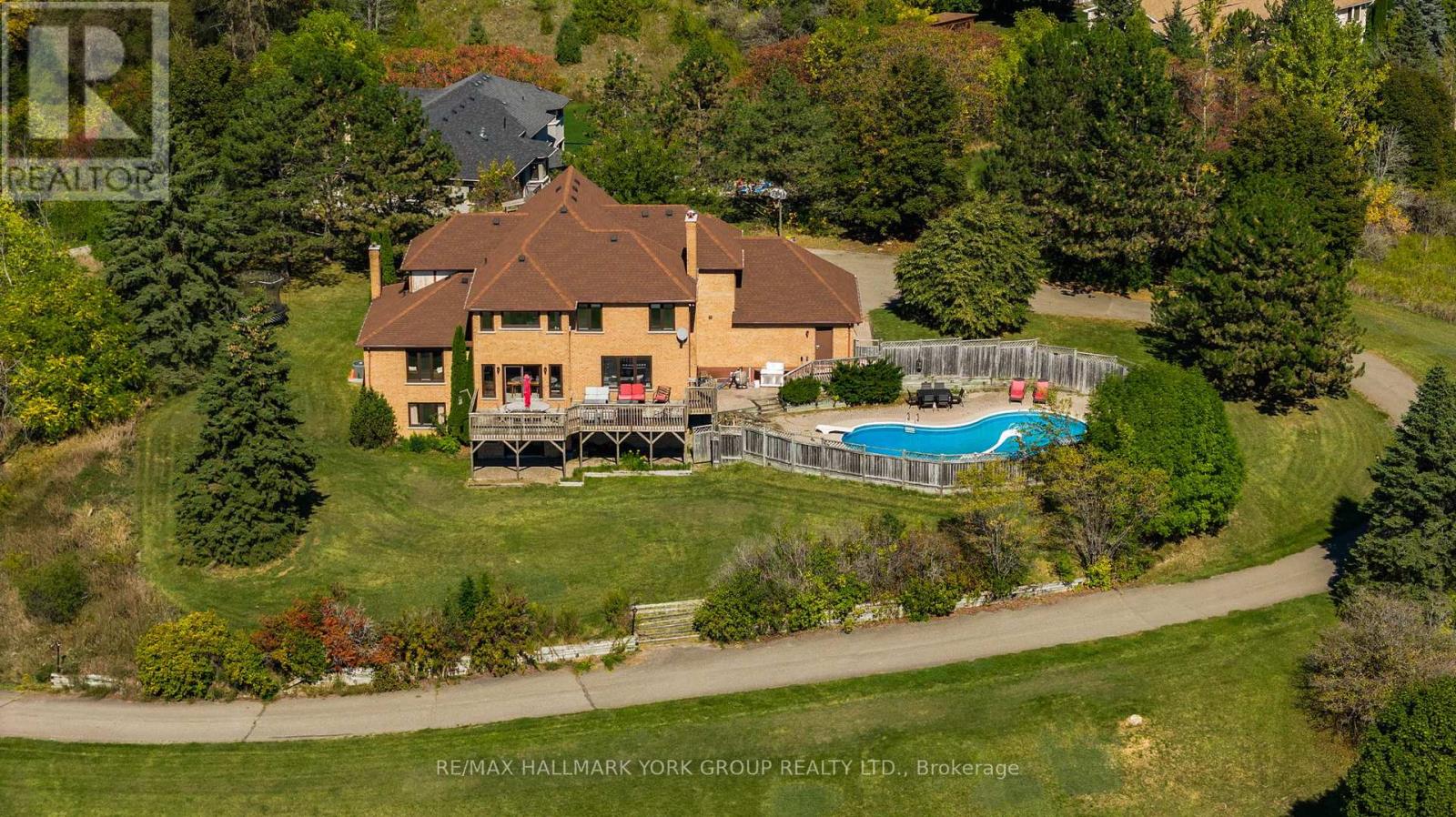 33 Matson Drive, Caledon, Ontario  L7E 0A9 - Photo 43 - W12440479