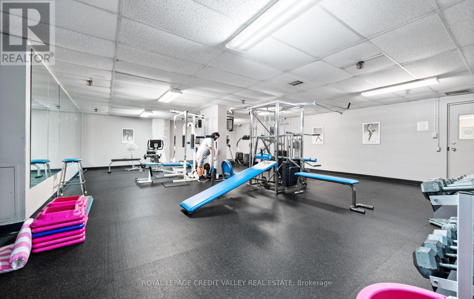 601 - 2263 Marine Drive, Oakville, Ontario  L6L 5K1 - Photo 17 - W12440487