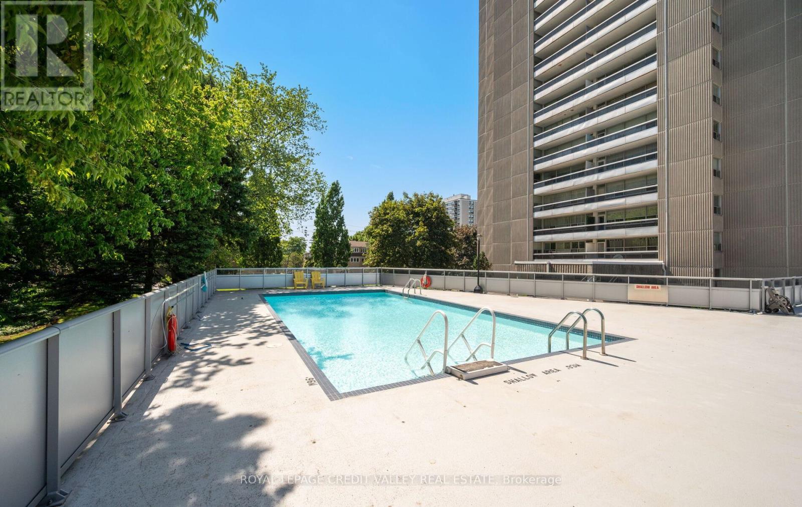 601 - 2263 Marine Drive, Oakville, Ontario  L6L 5K1 - Photo 21 - W12440487