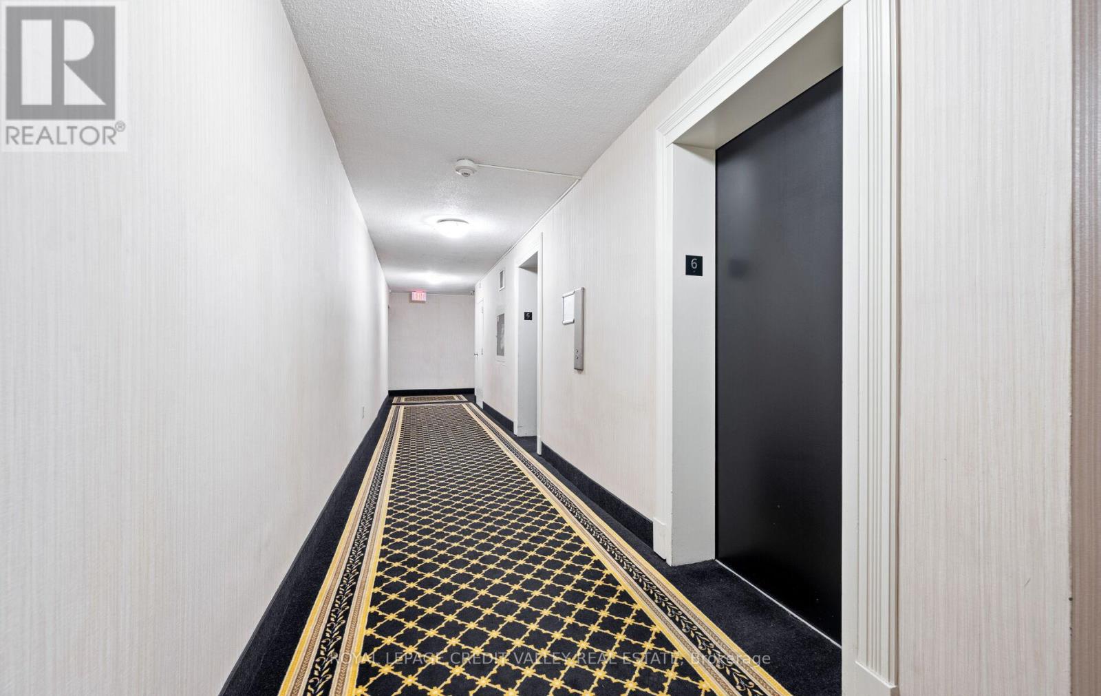 601 - 2263 Marine Drive, Oakville, Ontario  L6L 5K1 - Photo 22 - W12440487
