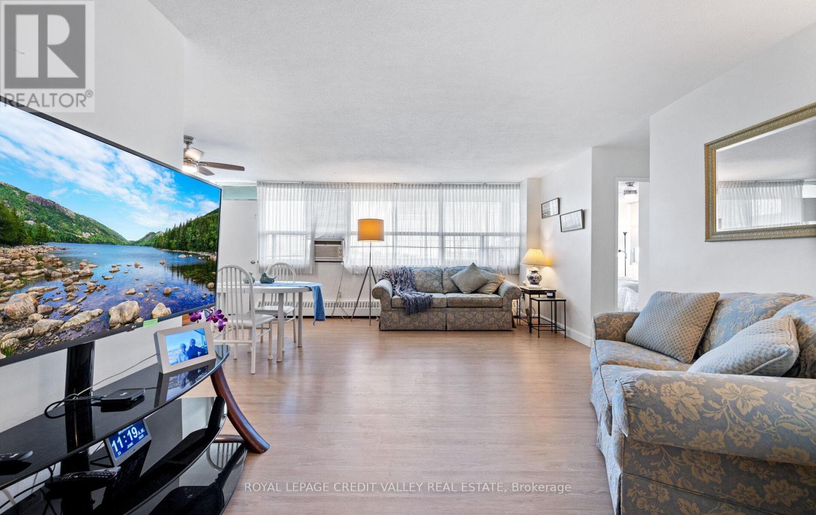 601 - 2263 Marine Drive, Oakville, Ontario  L6L 5K1 - Photo 26 - W12440487