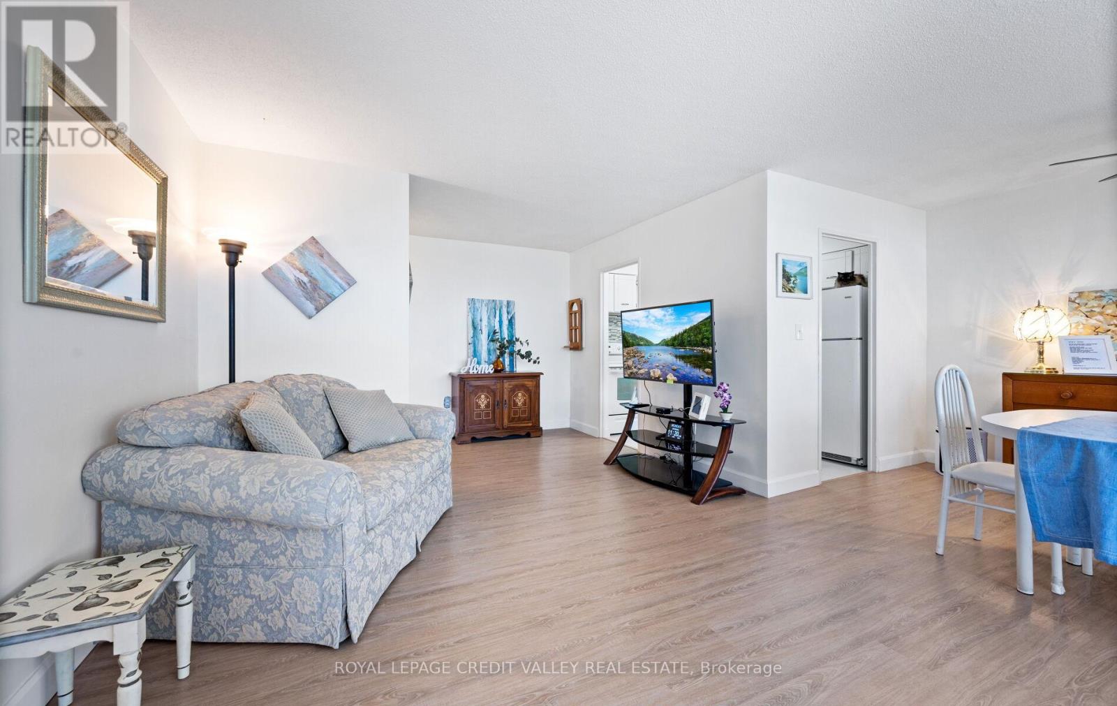 601 - 2263 Marine Drive, Oakville, Ontario  L6L 5K1 - Photo 28 - W12440487