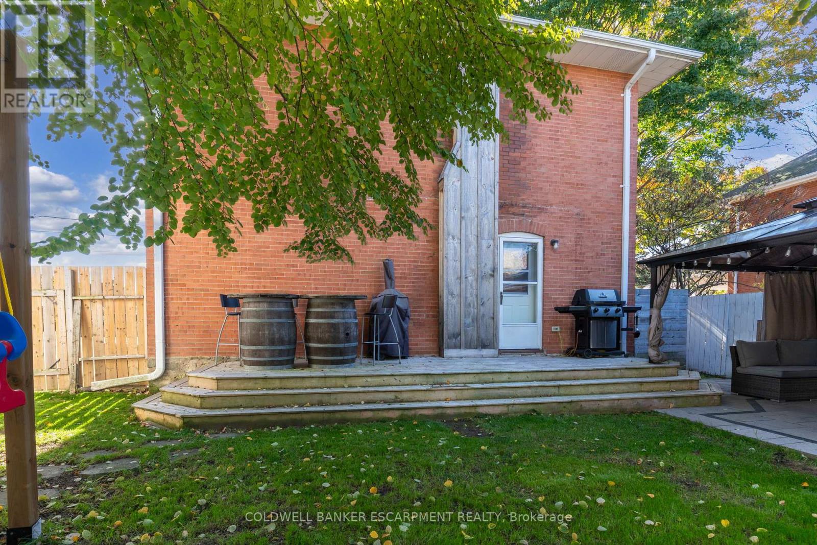 13 Wilbur Street, Halton Hills, Ontario  L7J 2C3 - Photo 46 - W12440500