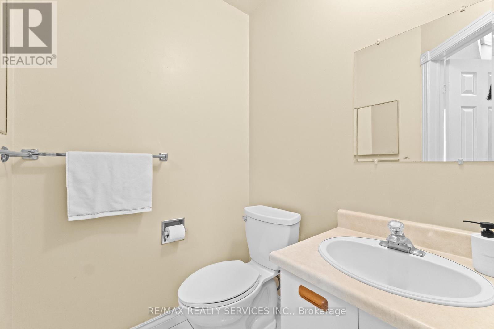 67 Wildercroft Avenue, Brampton (Brampton North), Ontario  L6V 4G6 - Photo 15 - W12440507
