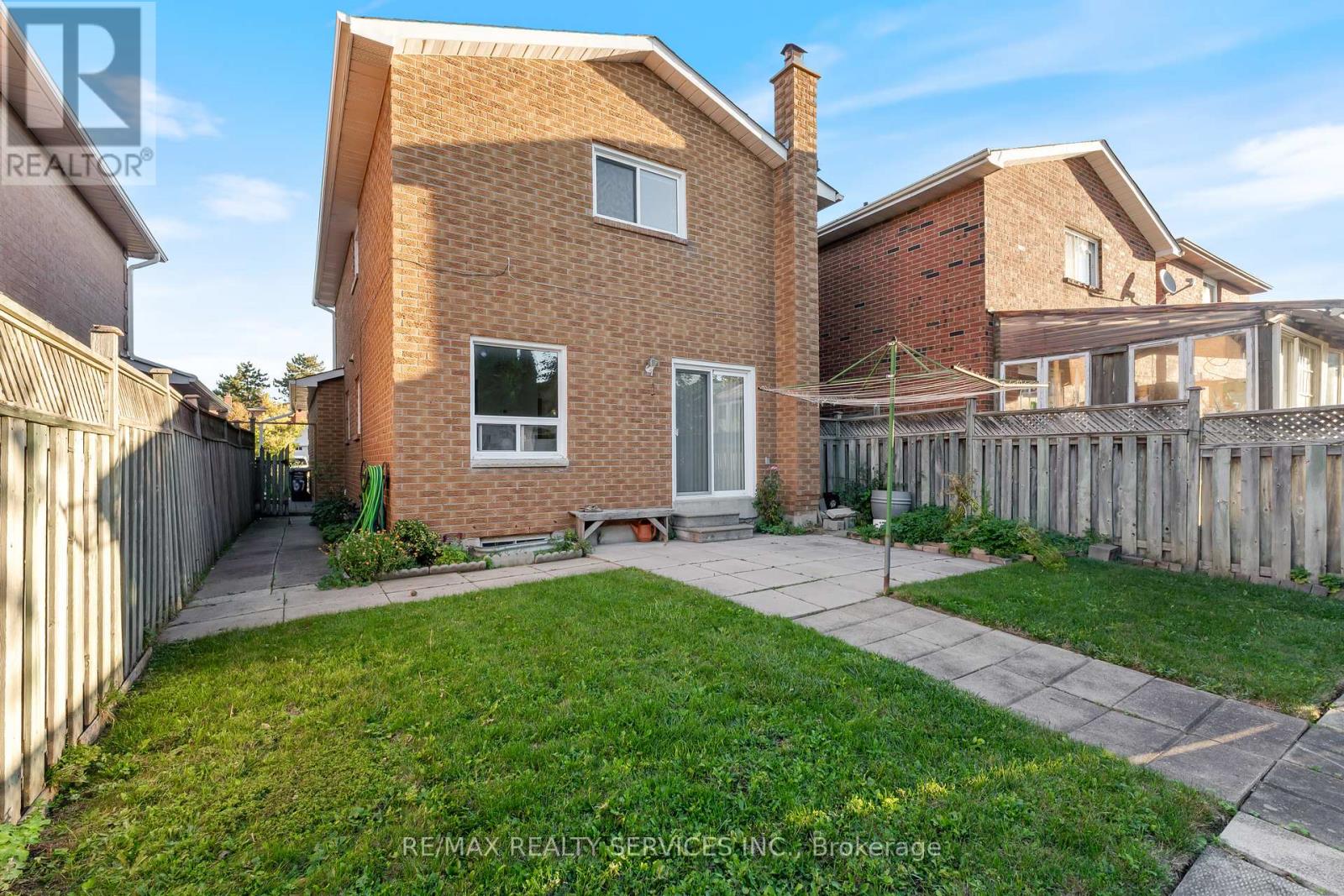67 Wildercroft Avenue, Brampton (Brampton North), Ontario  L6V 4G6 - Photo 32 - W12440507
