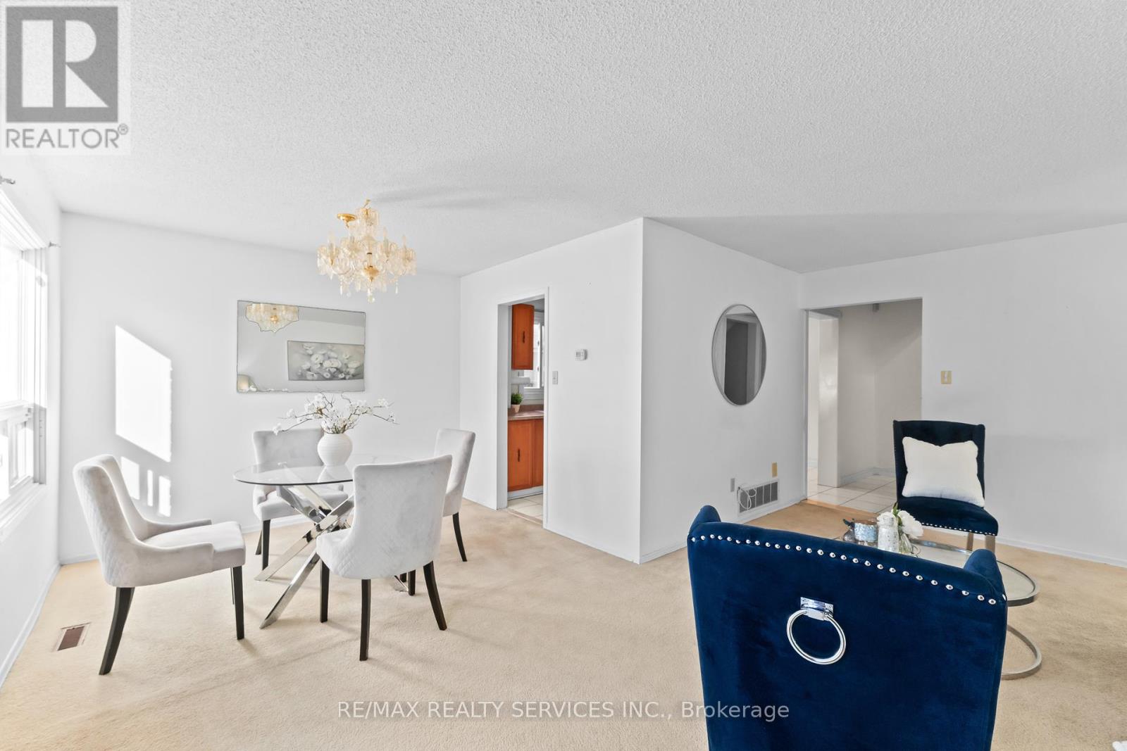 67 Wildercroft Avenue, Brampton (Brampton North), Ontario  L6V 4G6 - Photo 9 - W12440507
