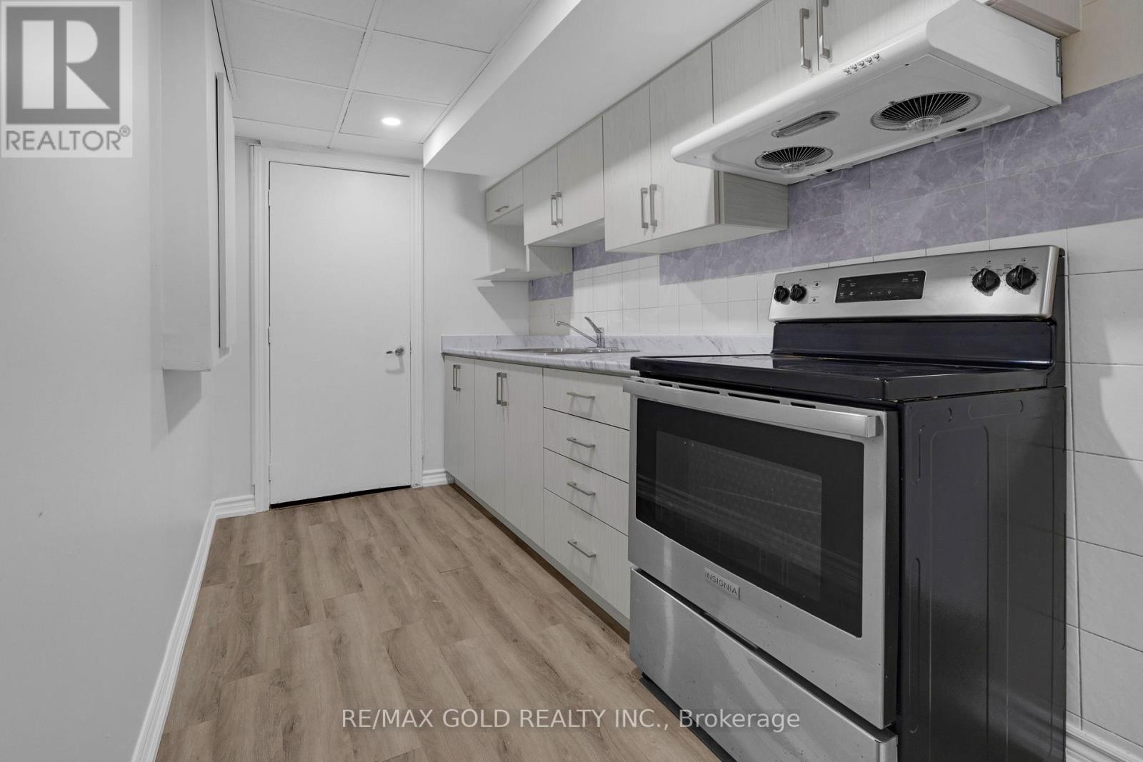 48 Fountainview Way, Brampton (Bramalea North Industrial), Ontario  L6S 6K6 - Photo 34 - W12440512