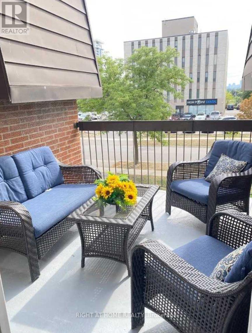 357 - 1395 Williamsport Drive, Mississauga, Ontario  L4X 2T4 - Photo 13 - W12440578