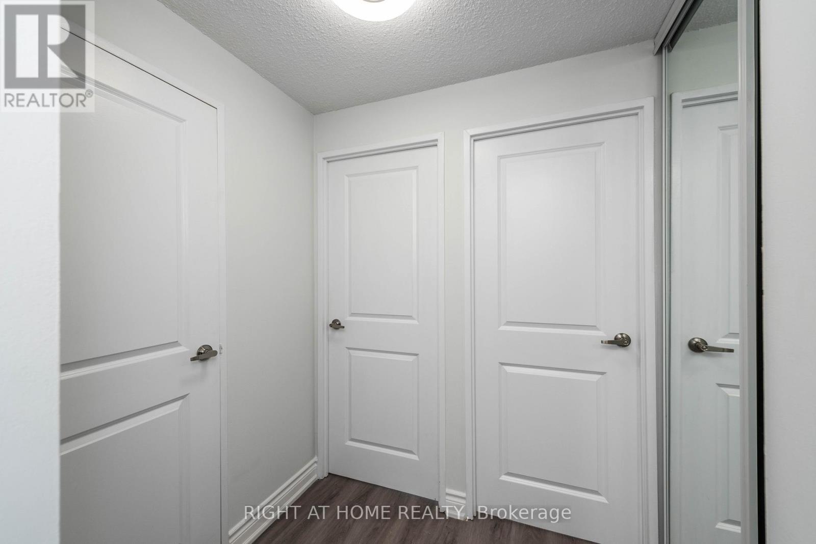 357 - 1395 Williamsport Drive, Mississauga, Ontario  L4X 2T4 - Photo 22 - W12440578