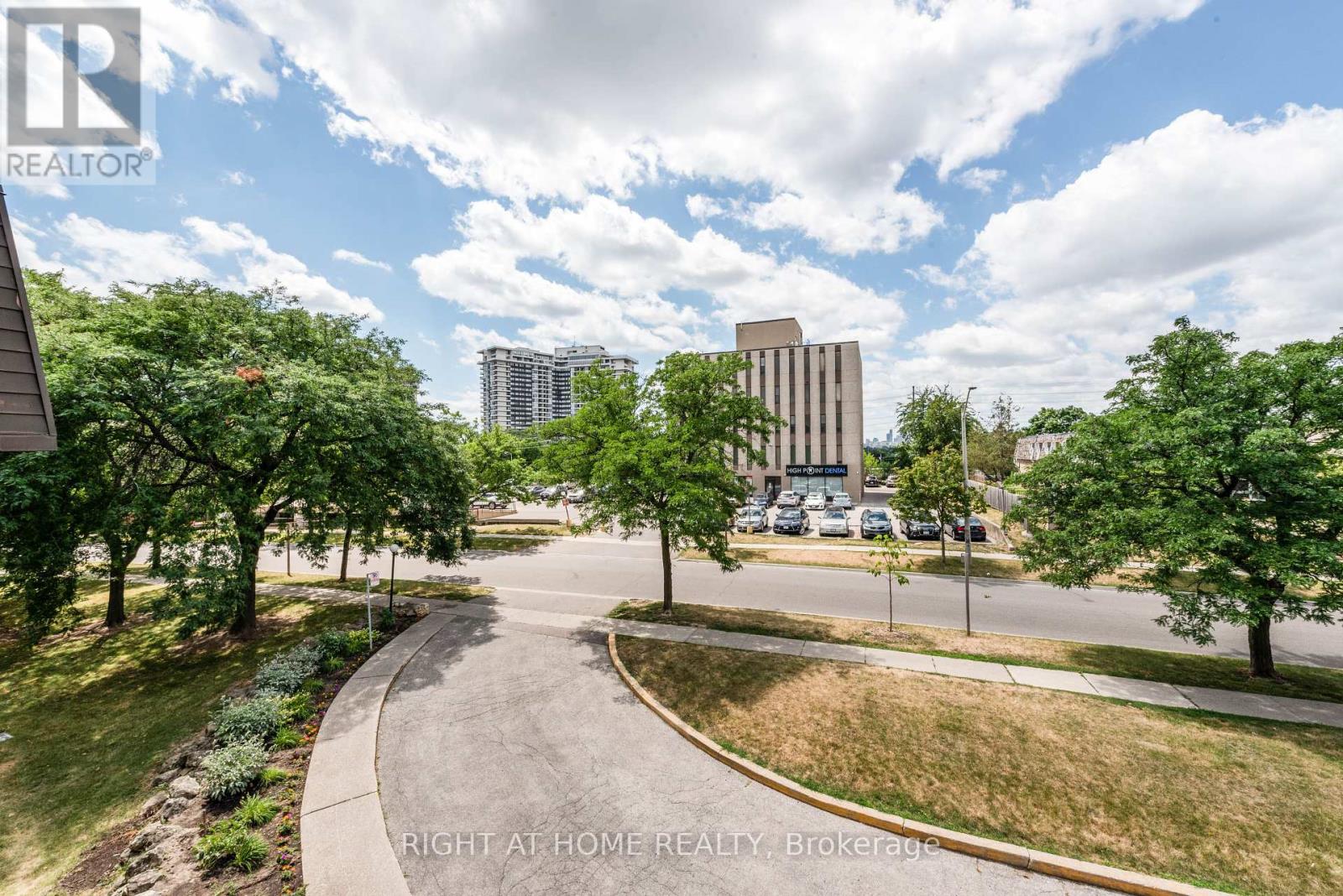 357 - 1395 Williamsport Drive, Mississauga, Ontario  L4X 2T4 - Photo 26 - W12440578