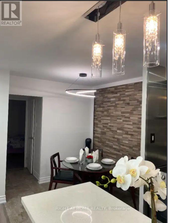 357 - 1395 Williamsport Drive, Mississauga, Ontario  L4X 2T4 - Photo 7 - W12440578