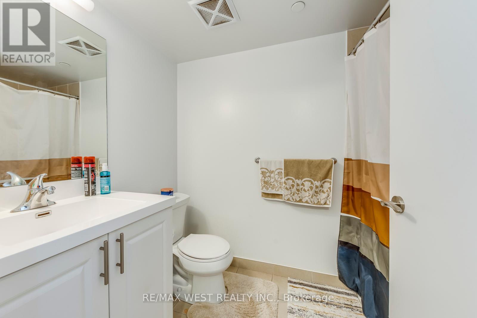 435 - 3091 Dufferin Street, Toronto, Ontario  M6A 2S7 - Photo 22 - W12440588