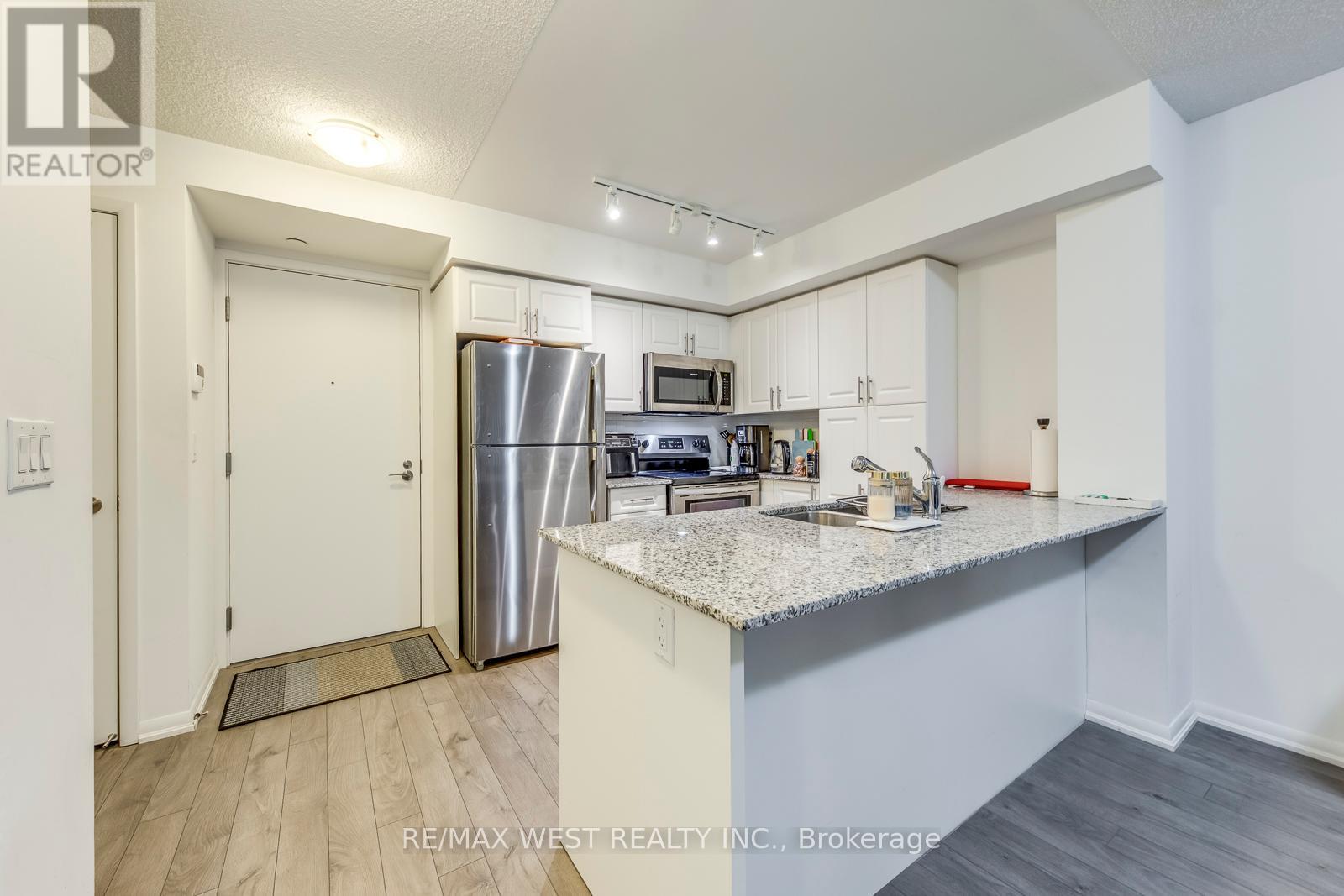 435 - 3091 Dufferin Street, Toronto, Ontario  M6A 2S7 - Photo 5 - W12440588