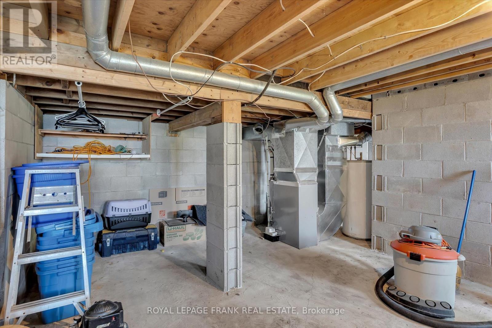 8 Fire Route 62, Trent Lakes, Ontario  K0L 1J0 - Photo 34 - X12327123