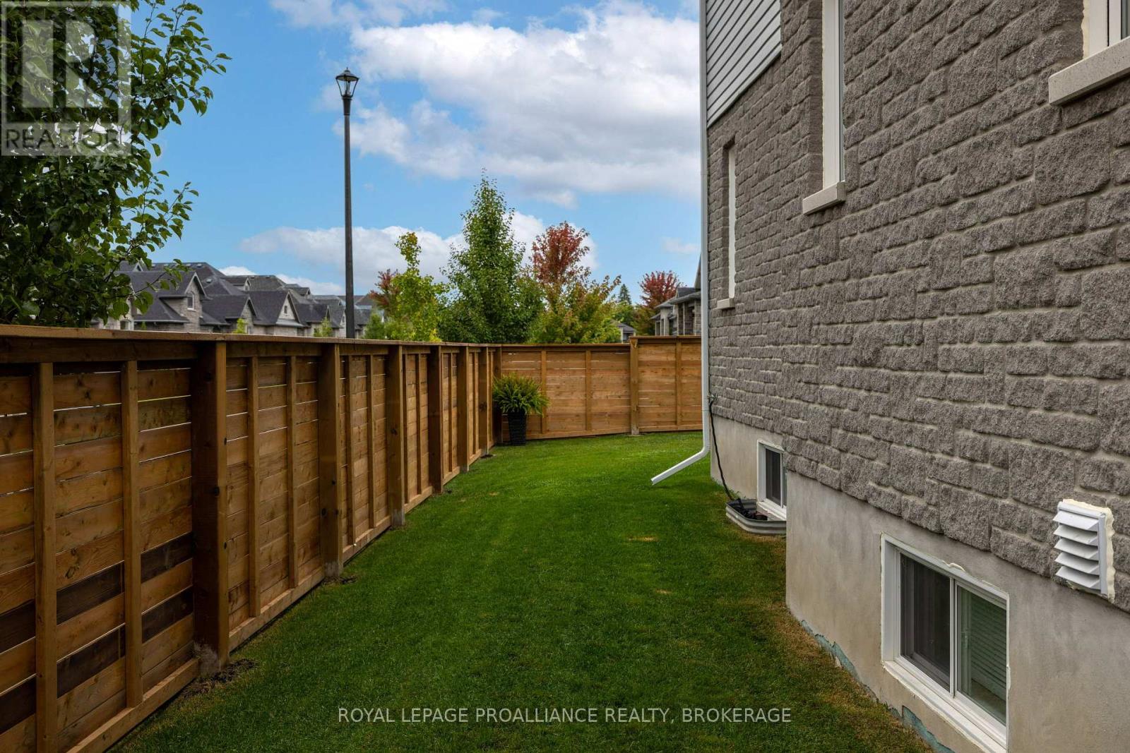 149 Pauline Tom Avenue, Kingston, Ontario  K7K 7J9 - Photo 39 - X12439464
