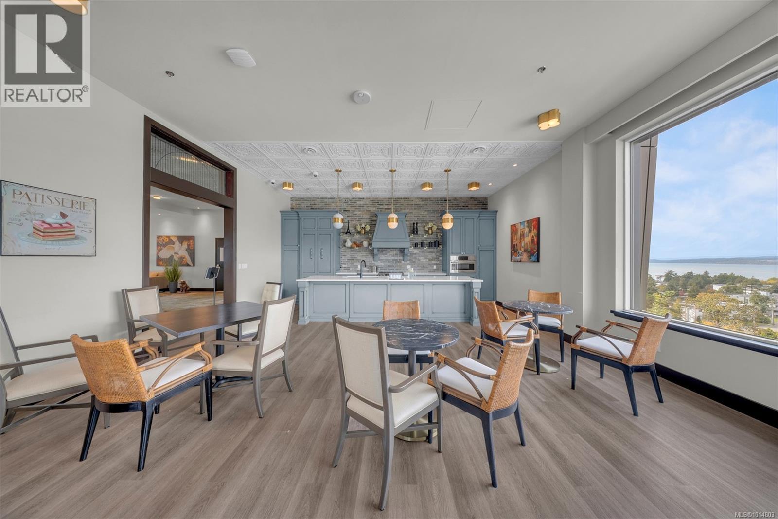 1009 622 Admirals Rd, Esquimalt, British Columbia  V9A 2N7 - Photo 37 - 1014803