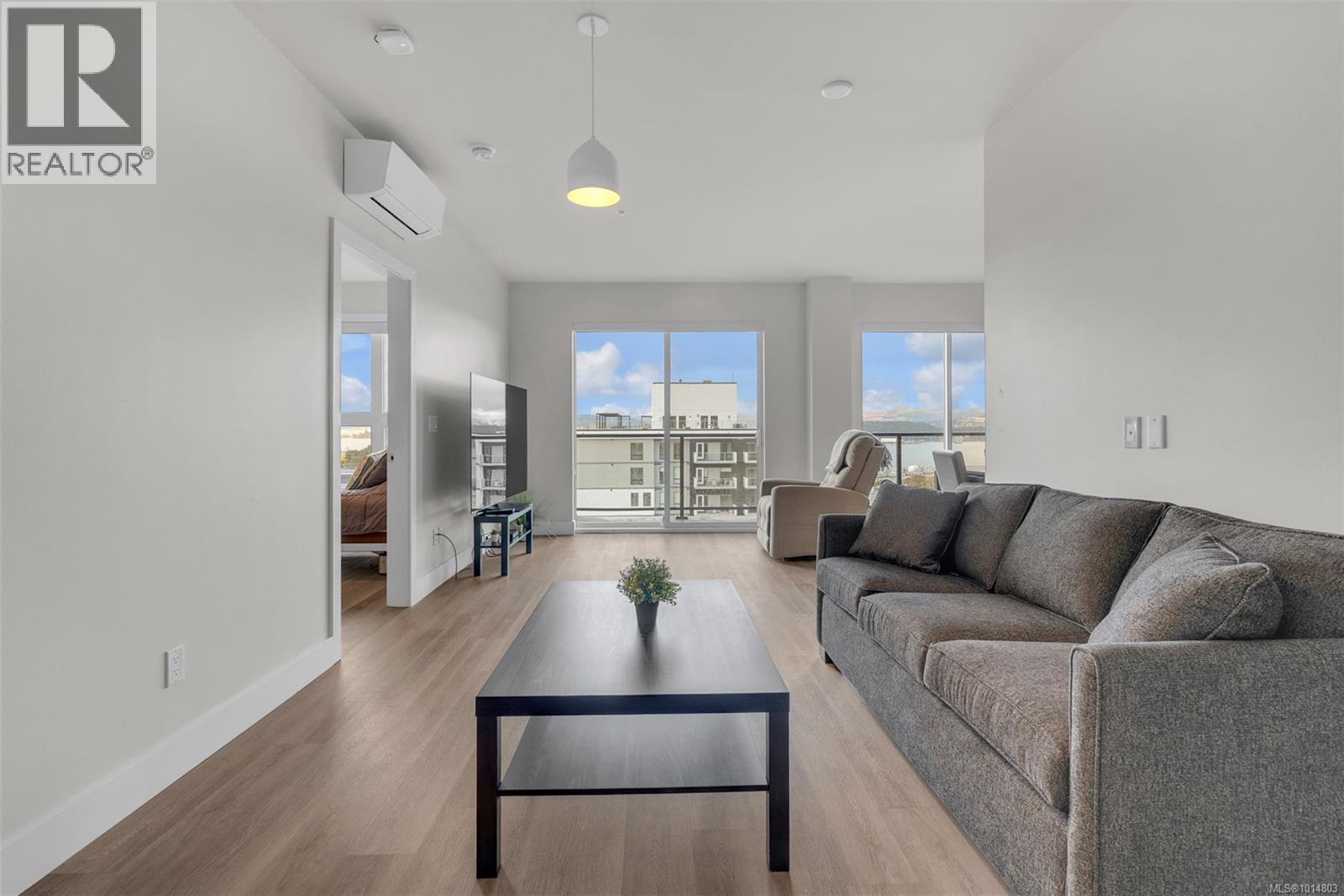 1009 622 Admirals Rd, Esquimalt, British Columbia  V9A 2N7 - Photo 9 - 1014803