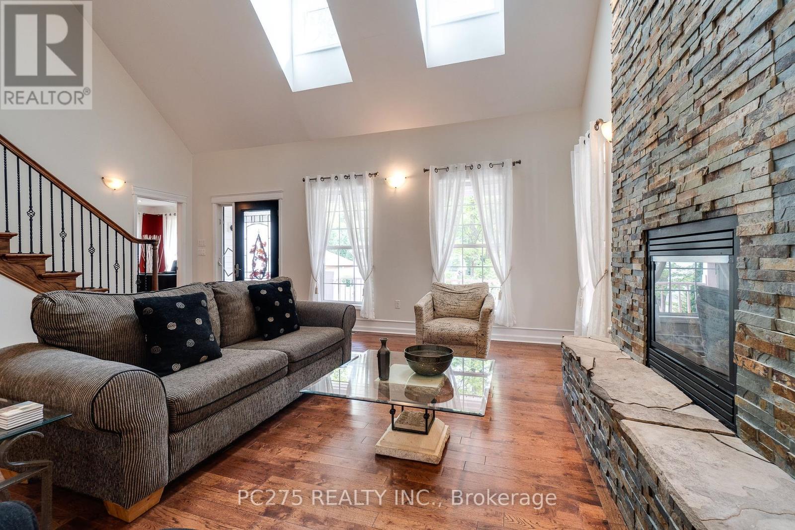 23 Mactavesh Crescent, Bluewater, Ontario  N0M 1G0 - Photo 9 - X12433234