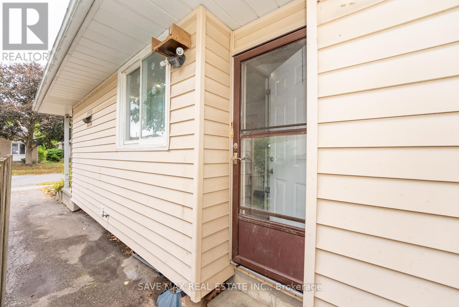 29 Renny Crescent, London South, Ontario  N6E 2C4 - Photo 44 - X12440398