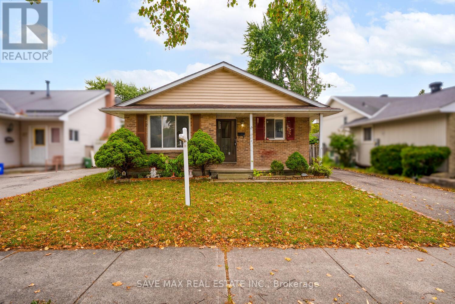29 Renny Crescent, London South, Ontario  N6E 2C4 - Photo 48 - X12440398