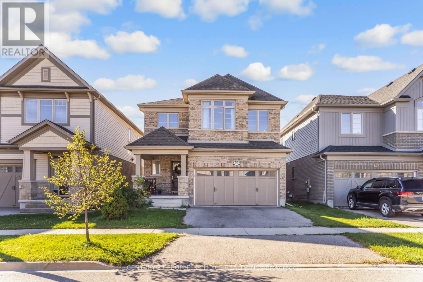 131 Steeplechase Way, Waterloo, Ontario  N2K 0E7 - Photo 2 - X12440434
