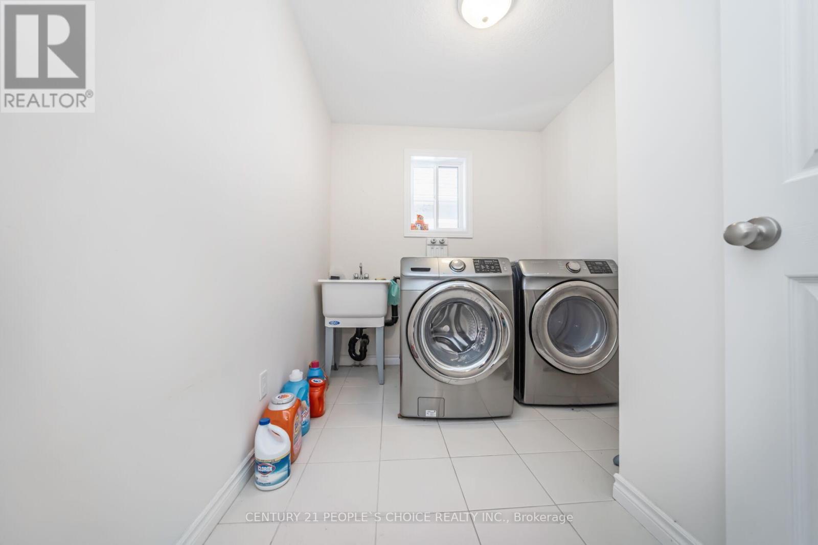 131 Steeplechase Way, Waterloo, Ontario  N2K 0E7 - Photo 26 - X12440434