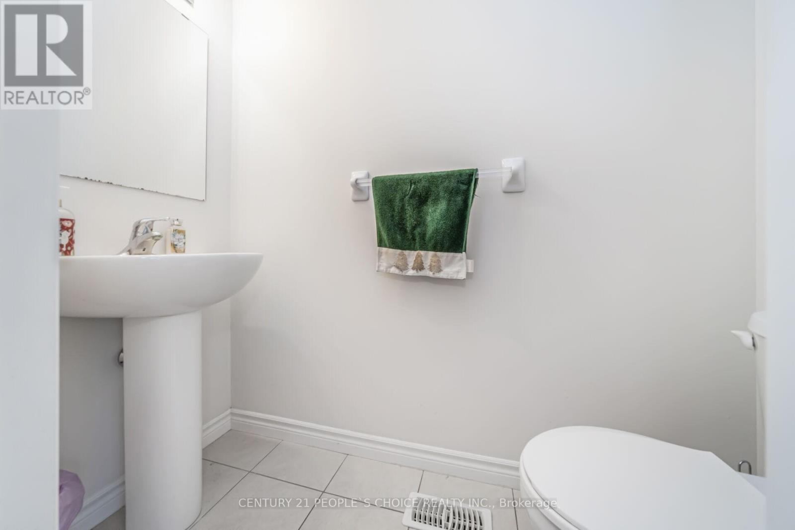 131 Steeplechase Way, Waterloo, Ontario  N2K 0E7 - Photo 6 - X12440434