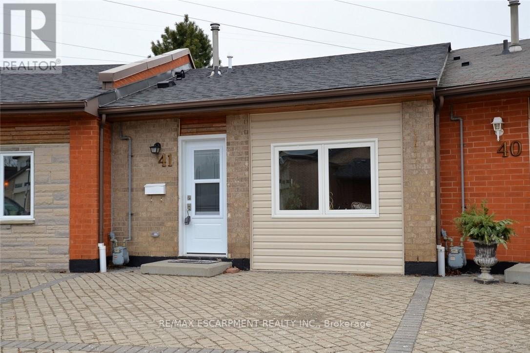 41 Sister Kern Terrace, Hamilton, Ontario  L9B 2M1 - Photo 1 - X12440481