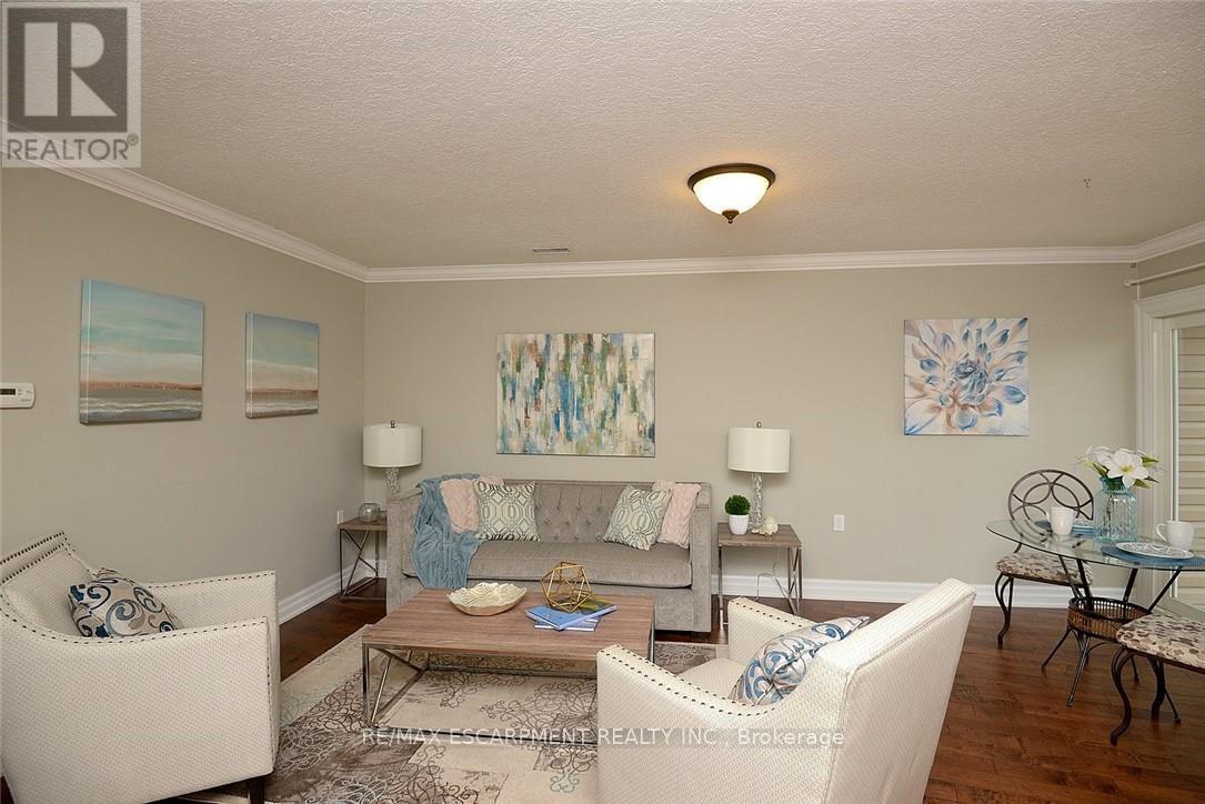 41 Sister Kern Terrace, Hamilton, Ontario  L9B 2M1 - Photo 15 - X12440481