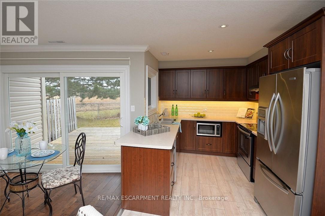 41 Sister Kern Terrace, Hamilton, Ontario  L9B 2M1 - Photo 19 - X12440481
