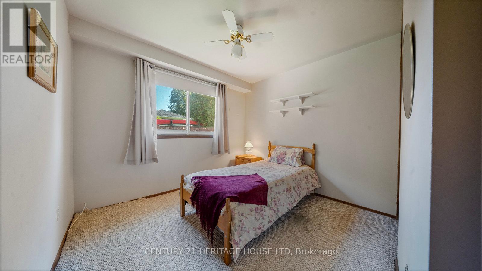 15 Acorn Lane, Brantford, Ontario  N3R 3P3 - Photo 15 - X12440508