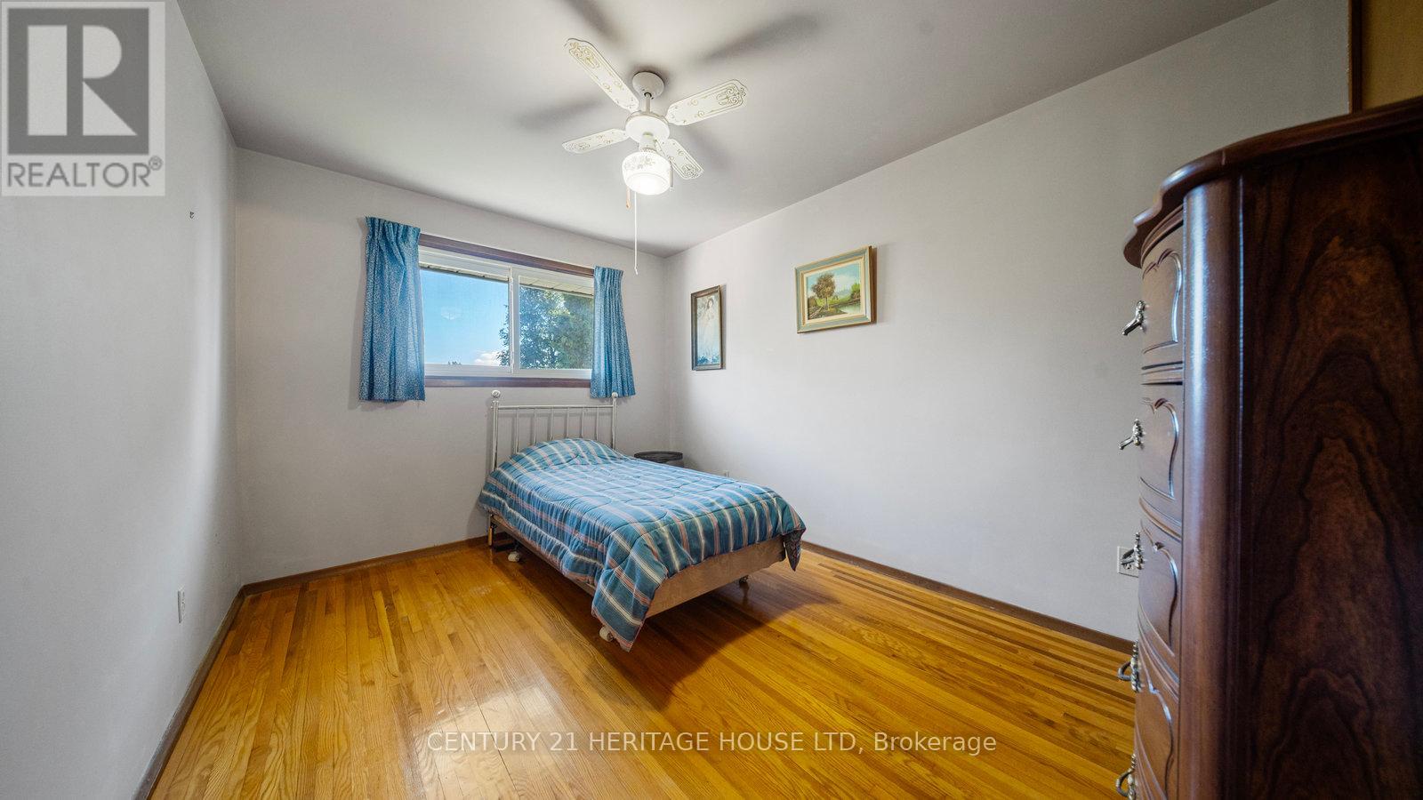 15 Acorn Lane, Brantford, Ontario  N3R 3P3 - Photo 18 - X12440508
