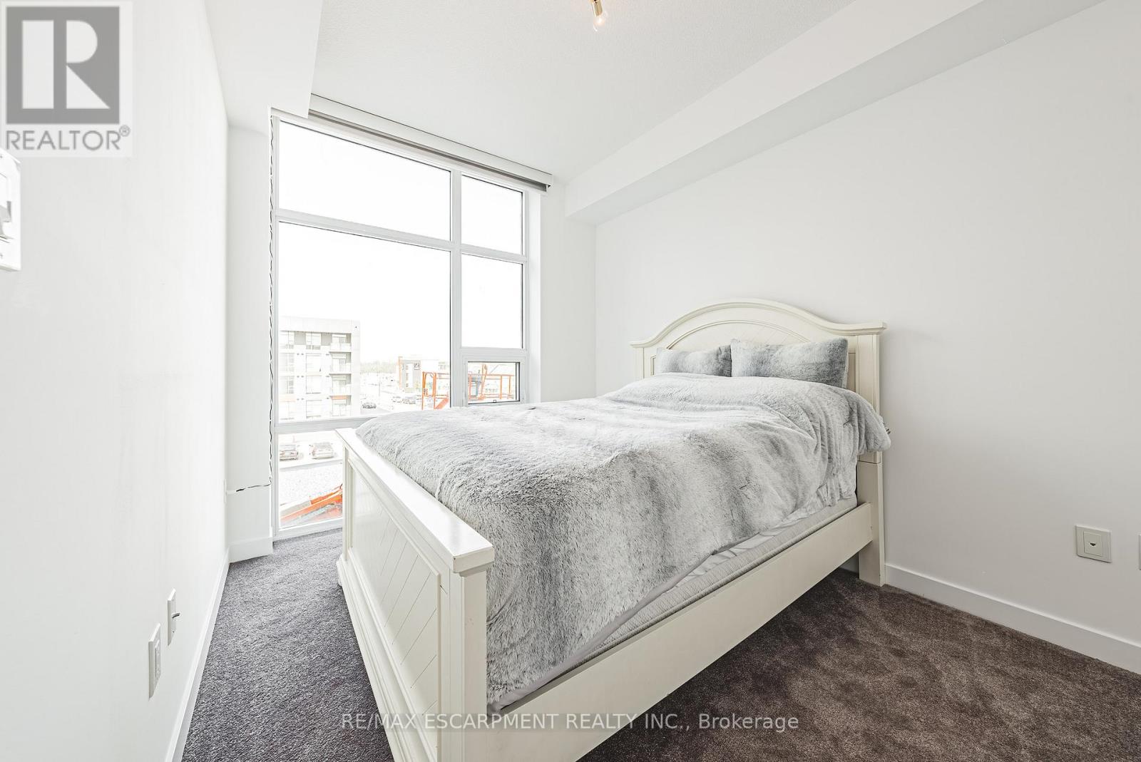327 - 460 Dundas Street E, Hamilton, Ontario  L0K 1A0 - Photo 14 - X12440527