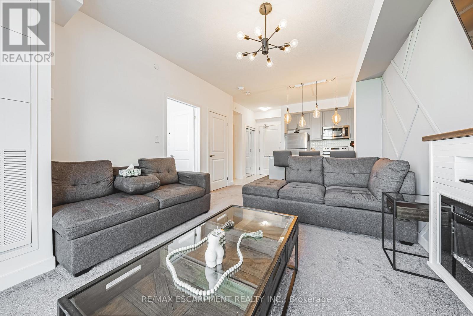 327 - 460 Dundas Street E, Hamilton, Ontario  L0K 1A0 - Photo 9 - X12440527
