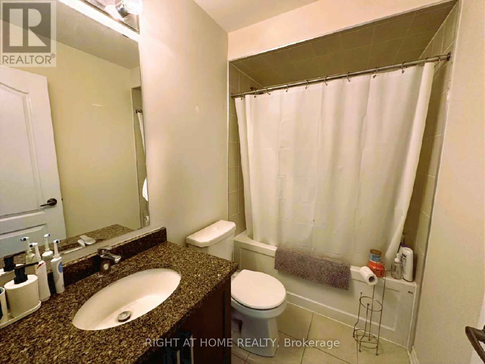 111 Starwood Drive, Guelph, Ontario  N1E 7J9 - Photo 18 - X12440552