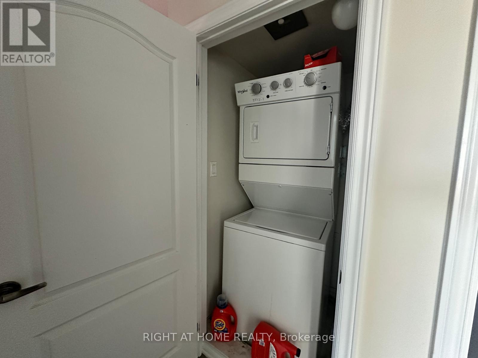 111 Starwood Drive, Guelph, Ontario  N1E 7J9 - Photo 19 - X12440552