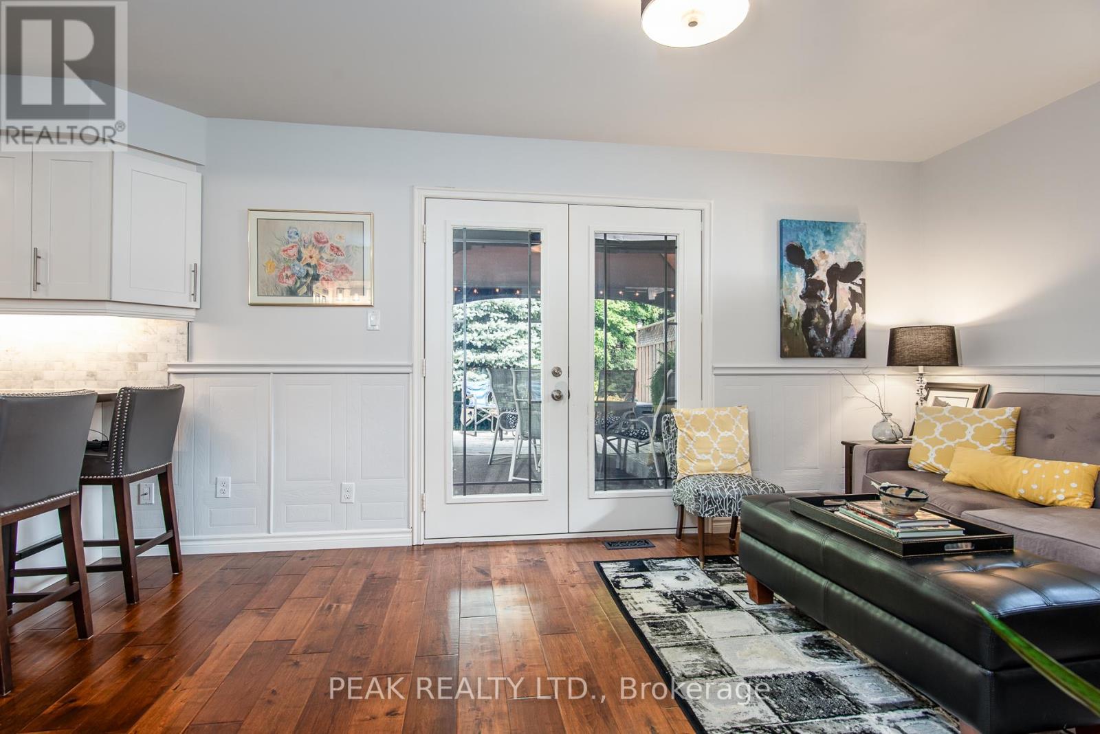 500 Foxhill Place, Waterloo, Ontario  N2T 1X7 - Photo 16 - X12440566