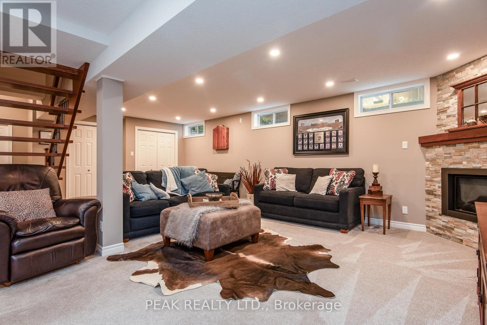 500 Foxhill Place, Waterloo, Ontario  N2T 1X7 - Photo 32 - X12440566
