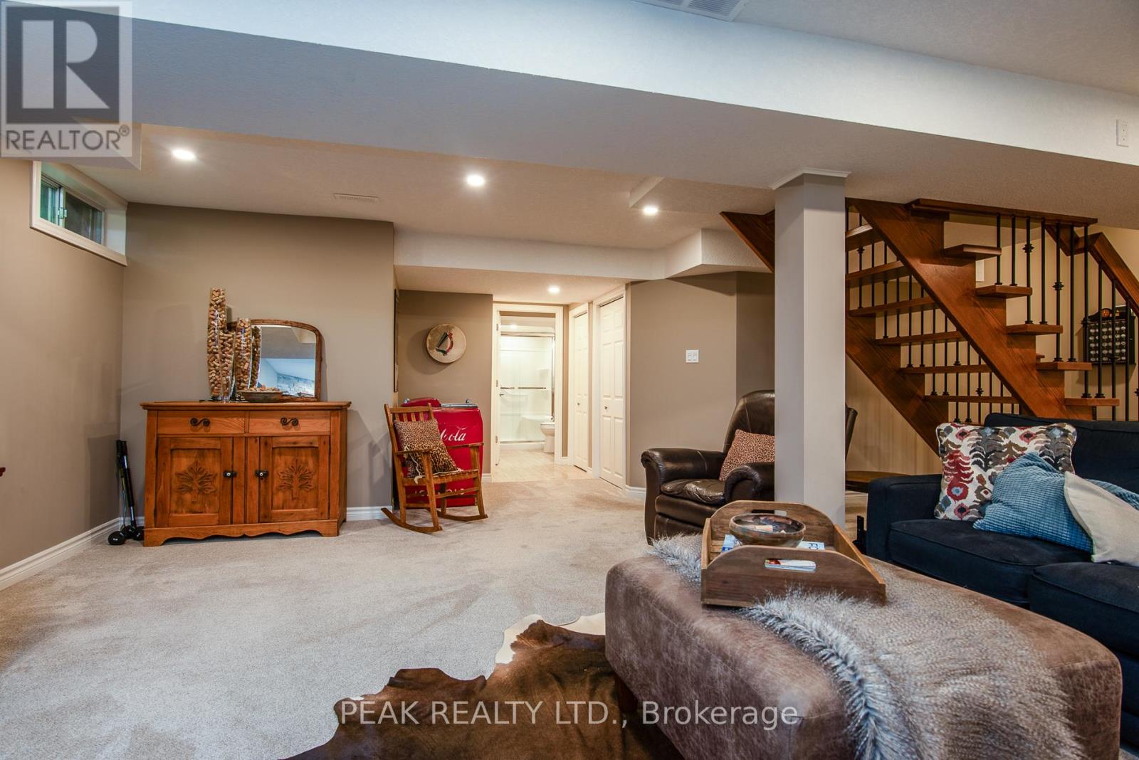500 Foxhill Place, Waterloo, Ontario  N2T 1X7 - Photo 34 - X12440566