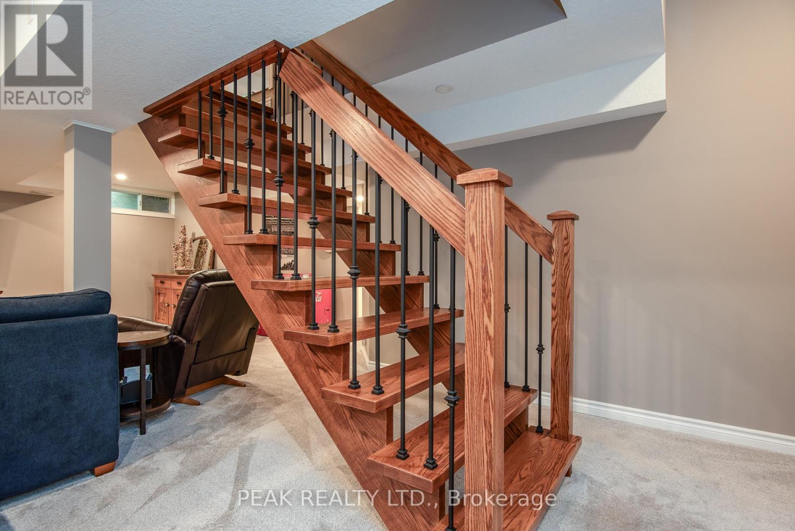 500 Foxhill Place, Waterloo, Ontario  N2T 1X7 - Photo 38 - X12440566