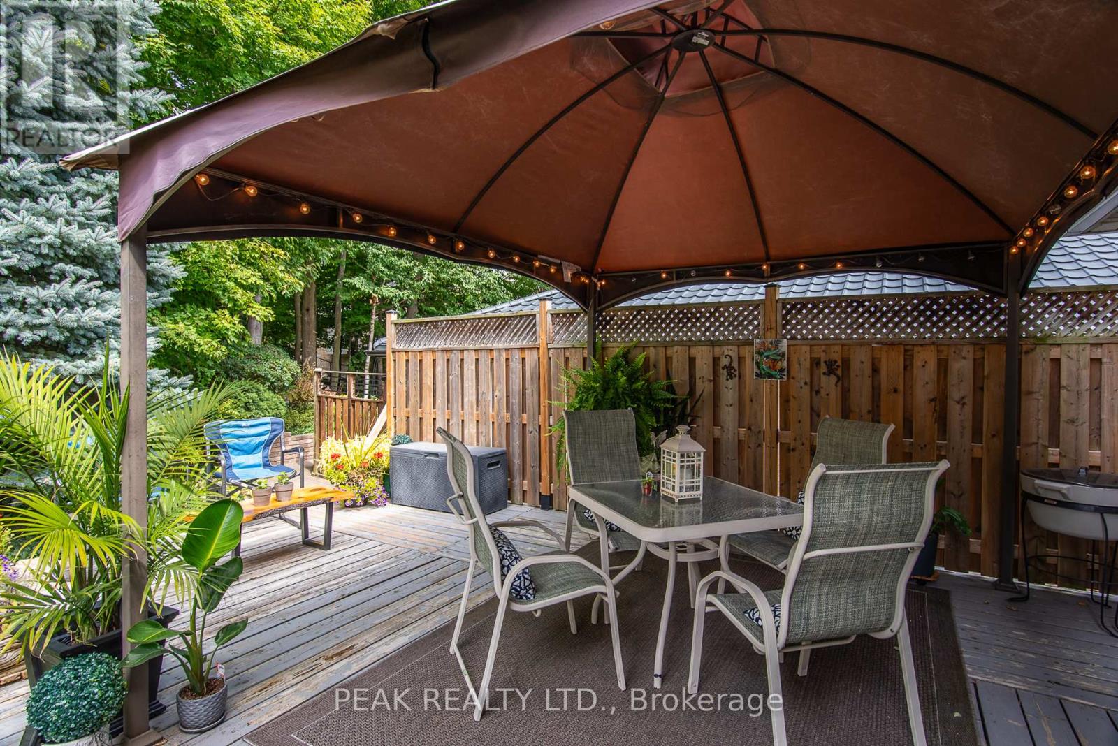 500 Foxhill Place, Waterloo, Ontario  N2T 1X7 - Photo 50 - X12440566